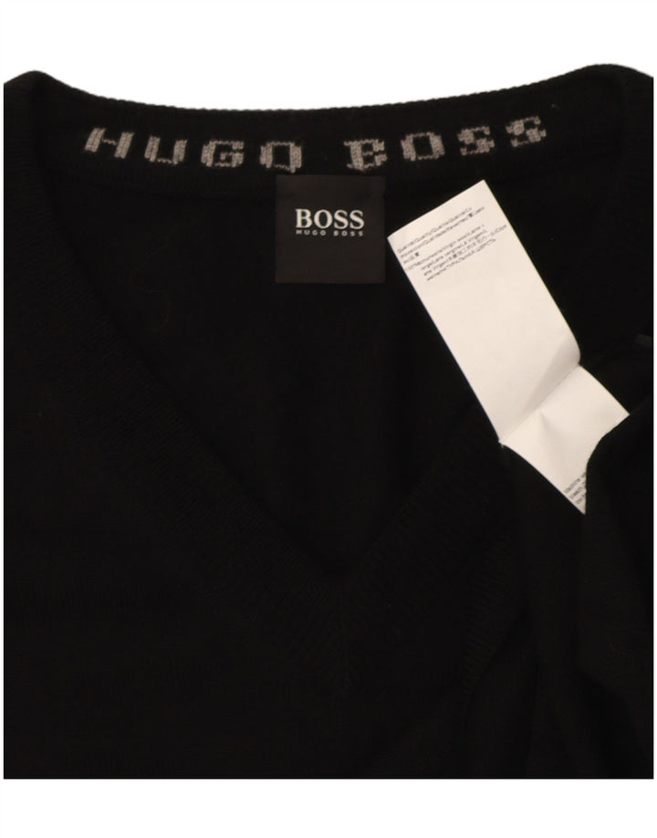 Suéter masculino Hugo Boss com decote em V grande lã preta