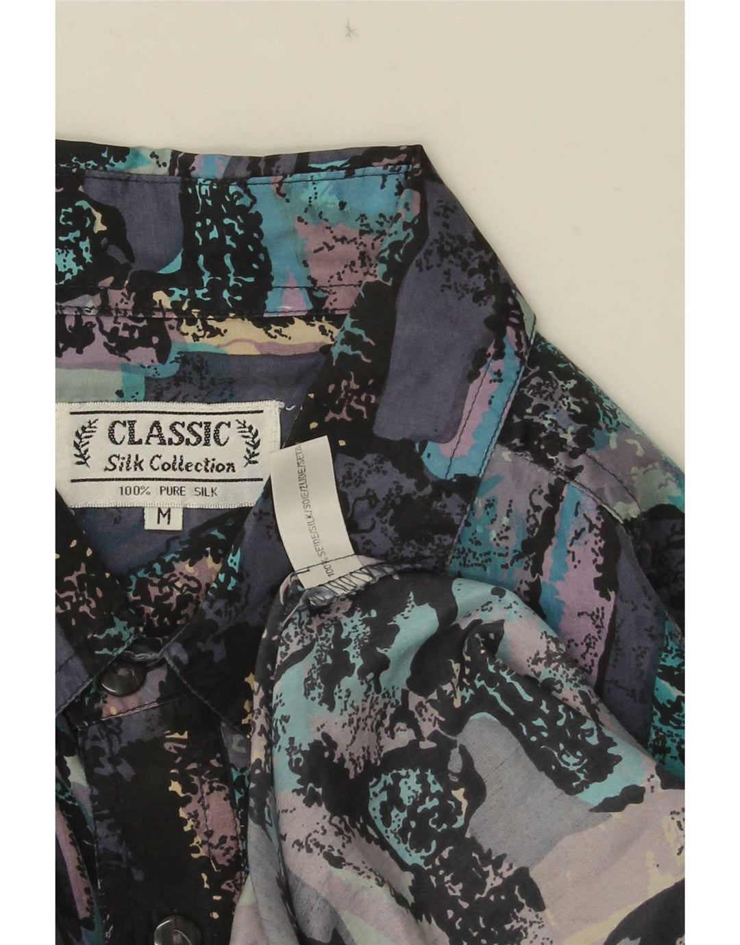 CLASSIC Masculino Abstrato Padrão Camisa Manga Curta Média Seda Multicolorida