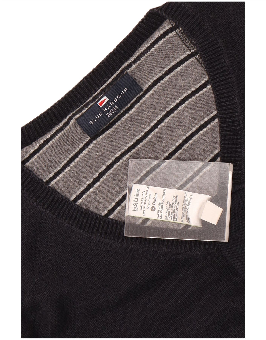 Suéter masculino Marks & Spencer Blue Harbor com decote em V grande azul marinho