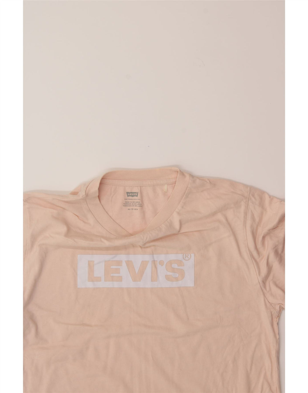 LEVI'S Womens Oversized Crop Graphic T-Shirt Top UK 4 XS Pink Vintage Levi's and Second-Hand Levi's from Messina Hembry 