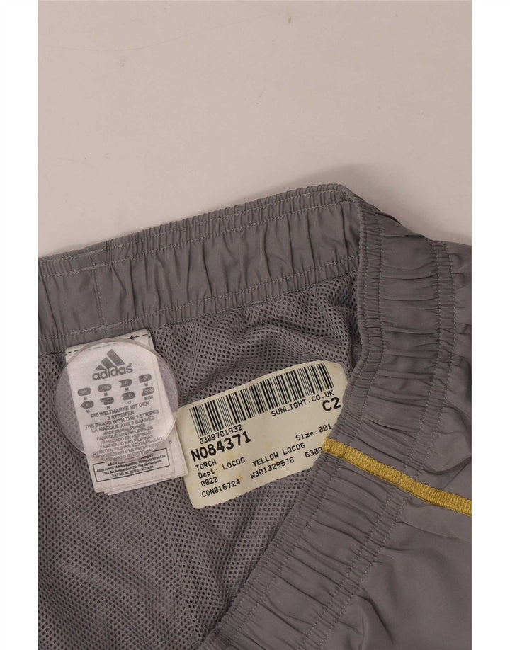 Shorts esportivos gráficos masculinos Adidas poliéster cinza médio