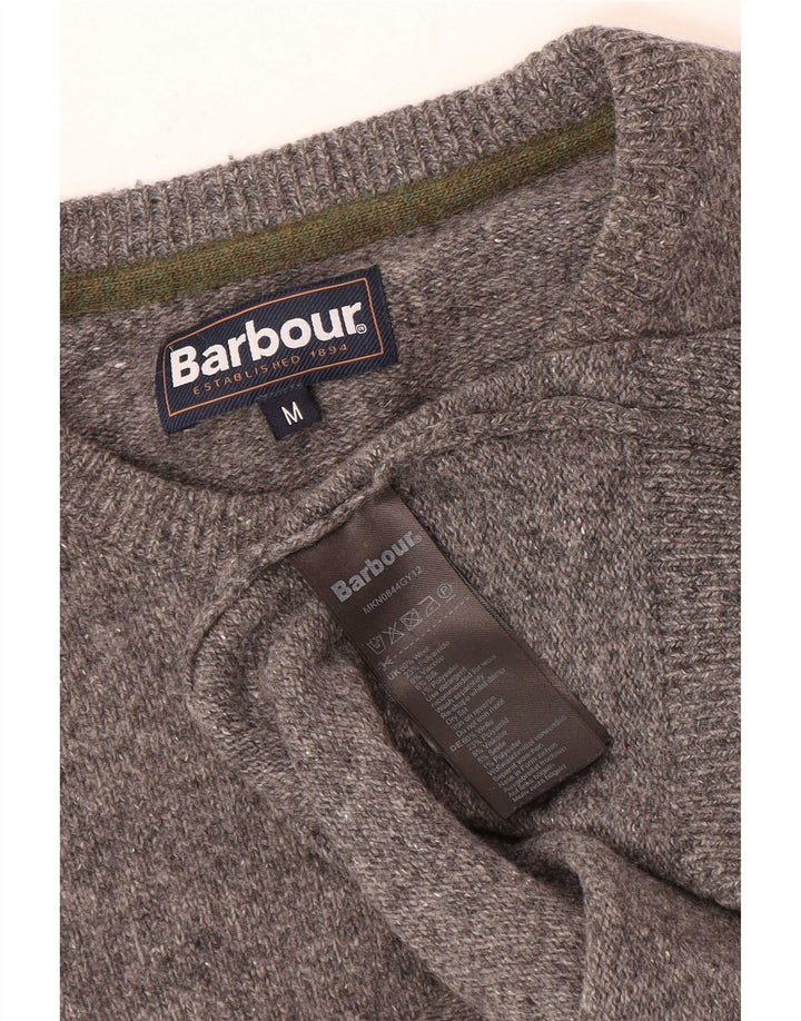 Suéter masculino Barbour com gola redonda e lã manchada cinza médio