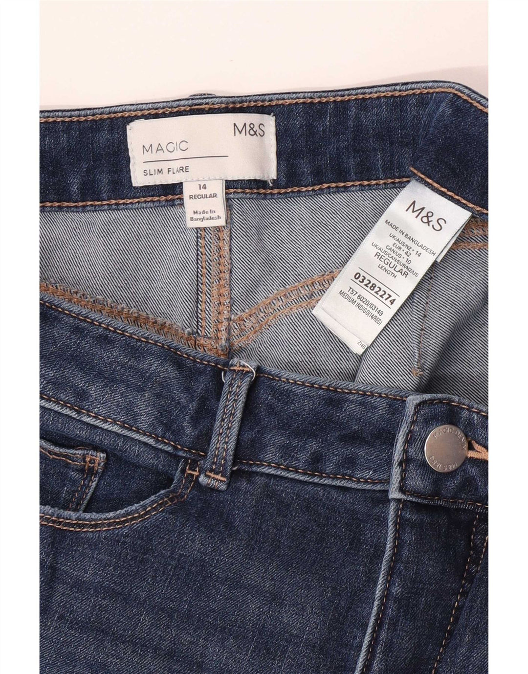 Jeans feminino Marks & Spencer Magic Slim Flared Reino Unido 14 Grande W30 L30 Azul