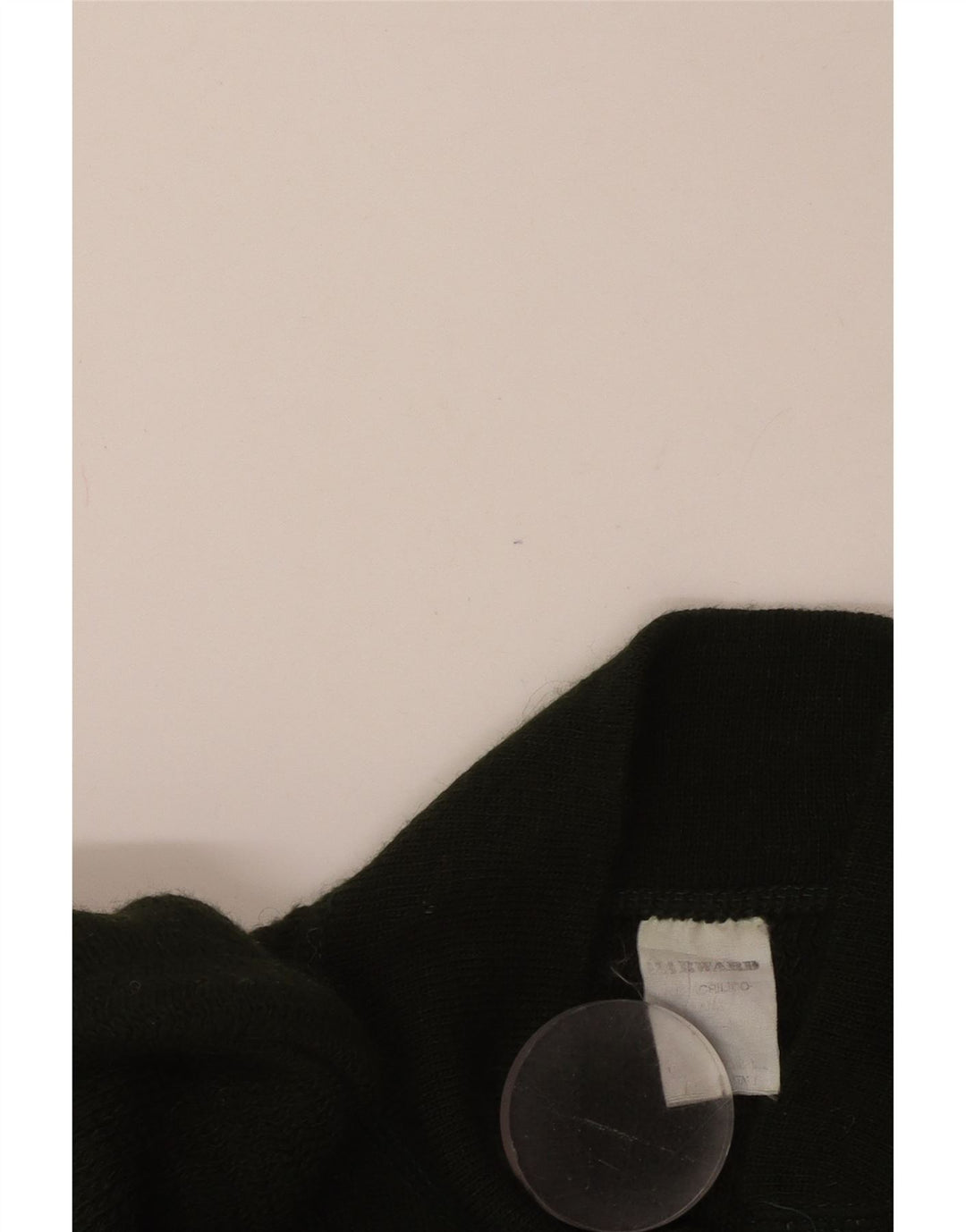 Suéter masculino VINTAGE com gola e botão grande verde