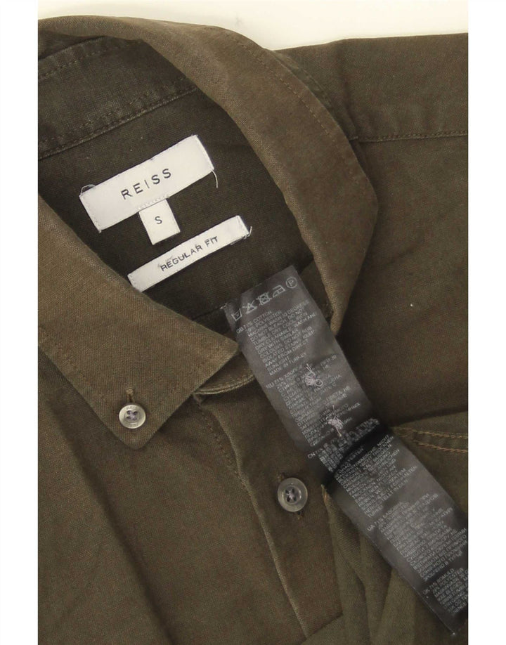 Camisa masculina Reiss Regular Fit pequena de algodão cáqui