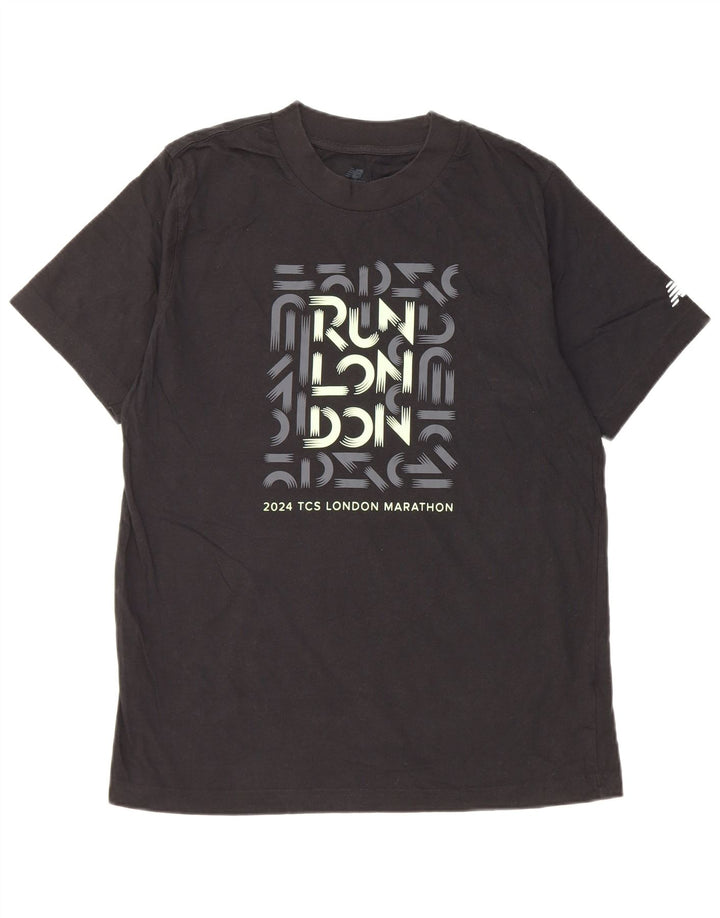 Camiseta gráfica masculina New Balance algodão preto médio