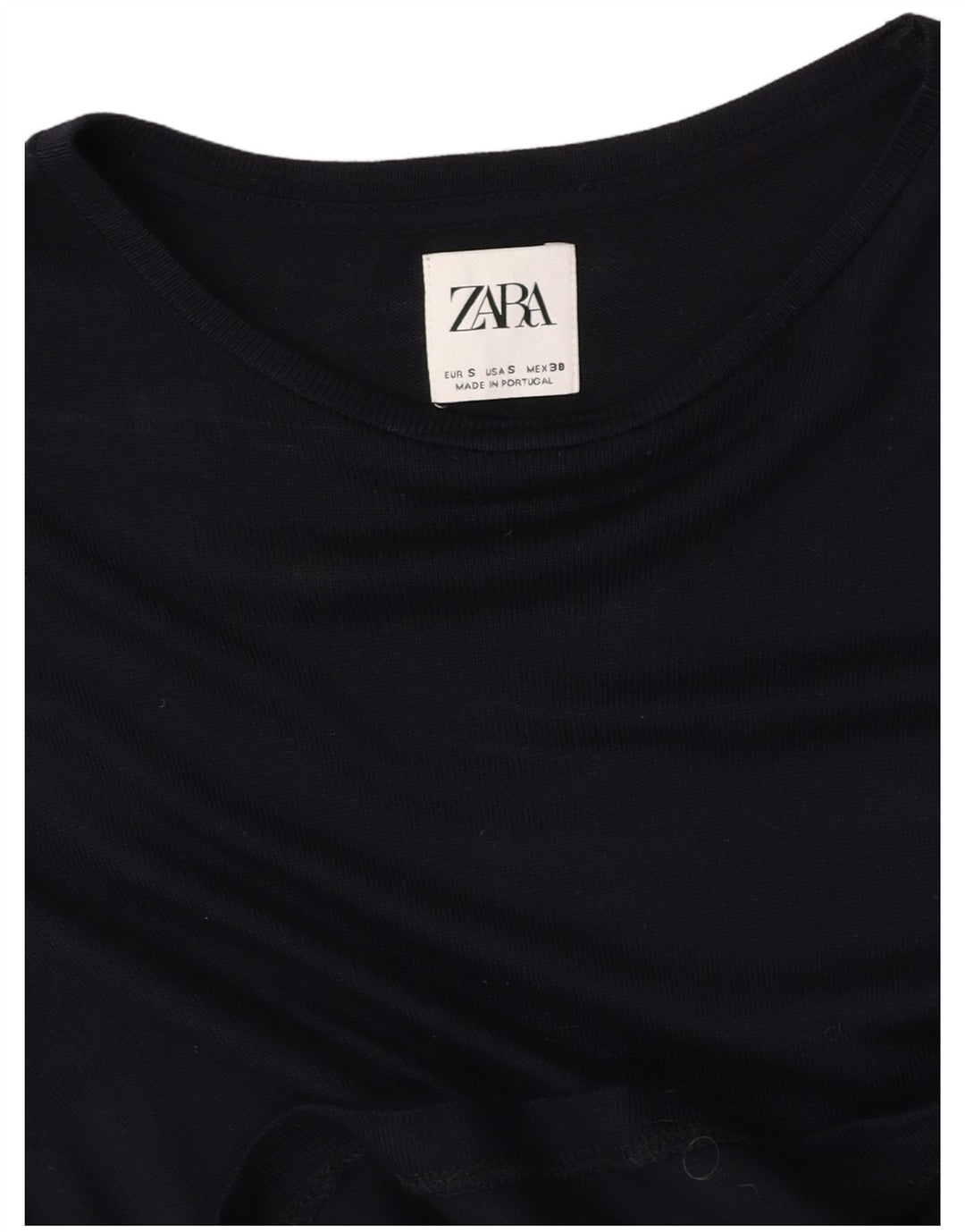 Camiseta masculina ZARA pequena preta