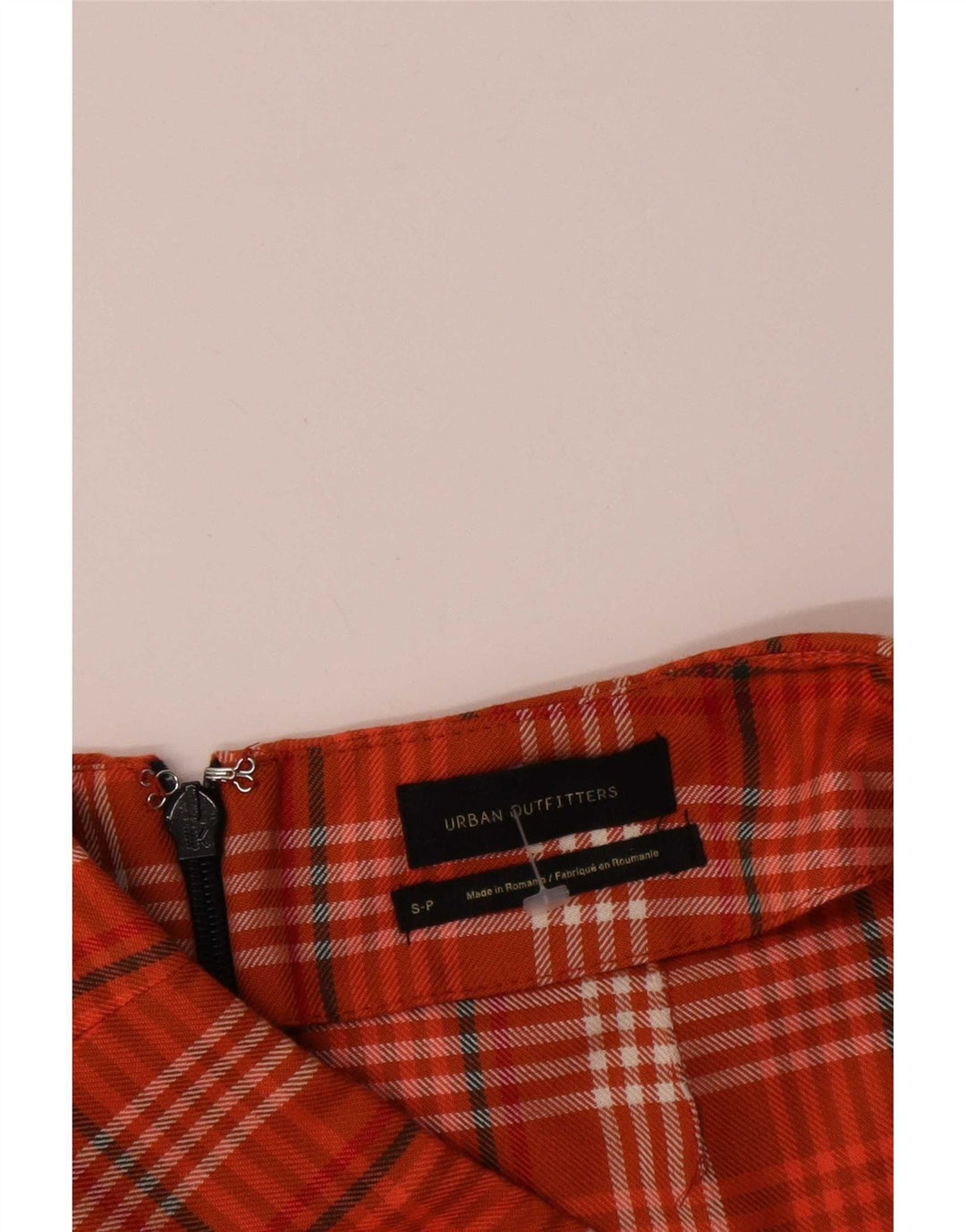 Mini saia feminina Urban Outfitters pequena W25 poliéster xadrez laranja