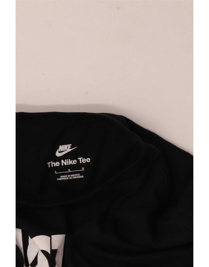 Camiseta Nike masculina gráfica grande preta
