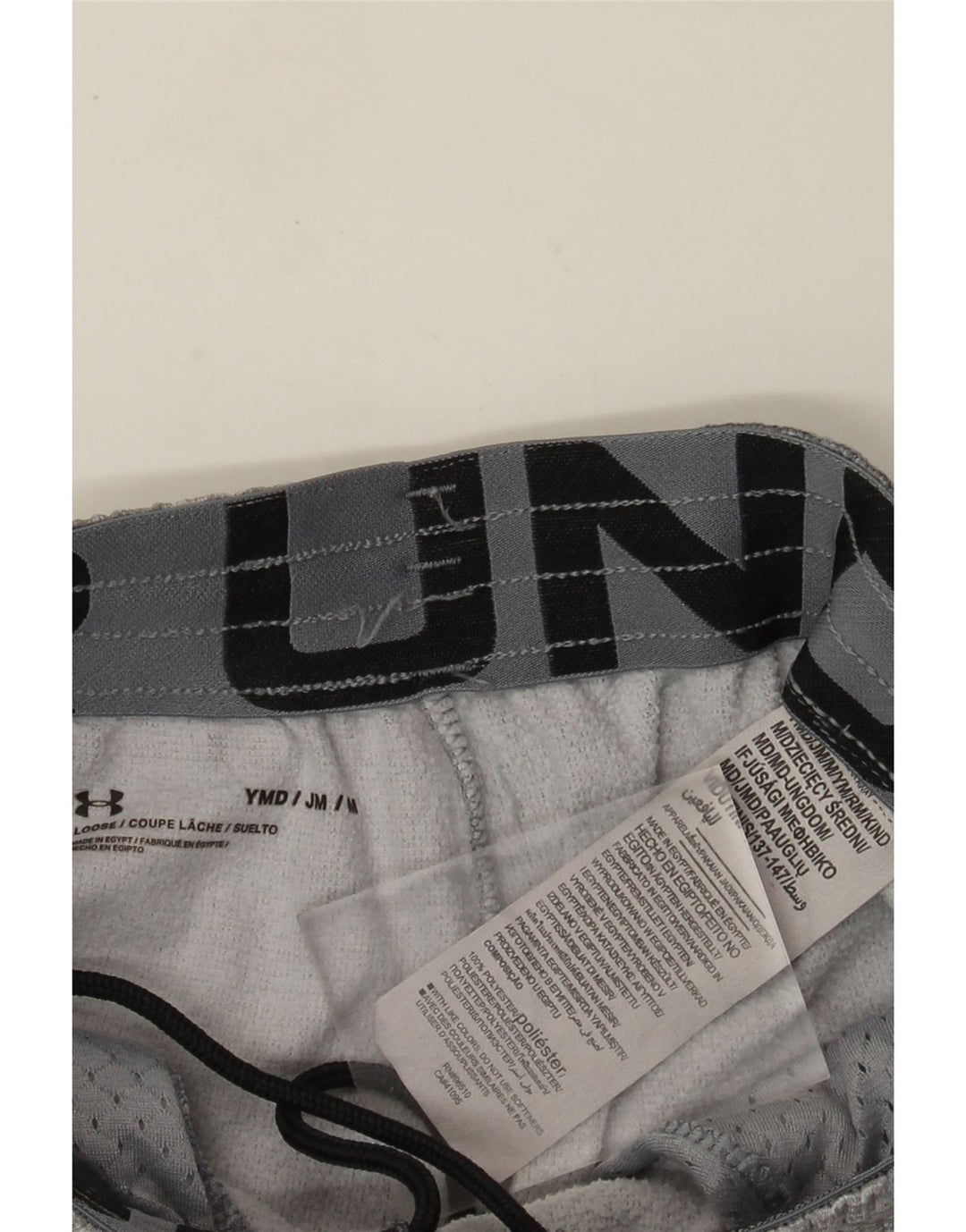 Shorts esportivos gráficos Under Armour Boys 9-10 anos cinza médio manchado
