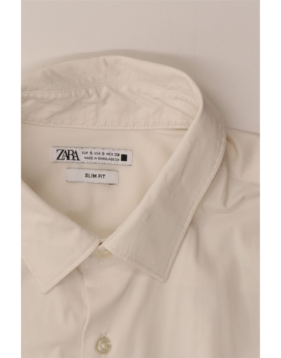 Camisa masculina Zara Slim Fit pequena branca