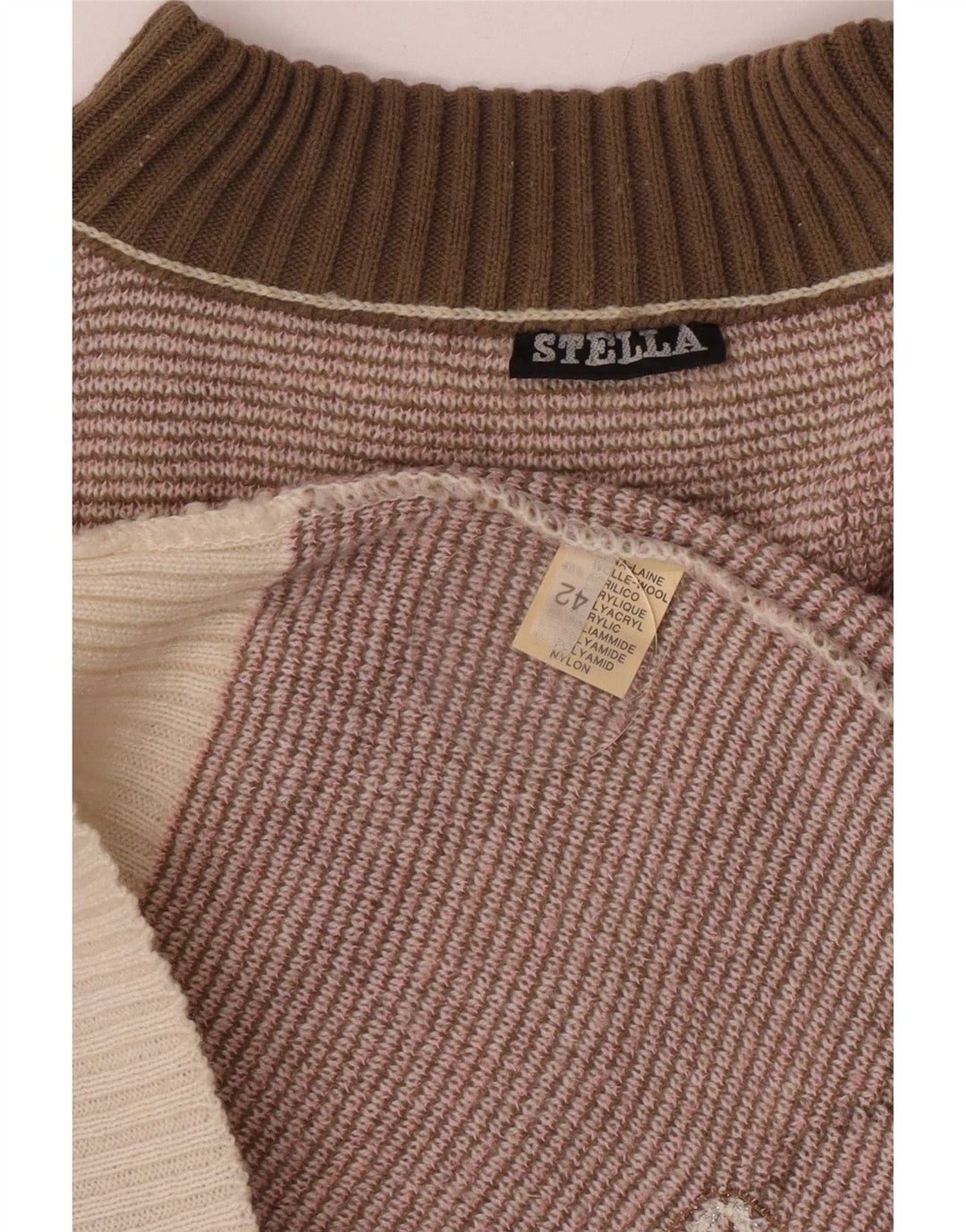 Suéter feminino Stella com gola tartaruga UE 42 grande bloco colorido cinza