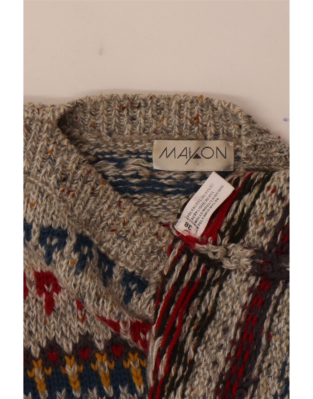 Suéter feminino Mayon com gola canoa grande UE 38 cinza médio Fair Isle