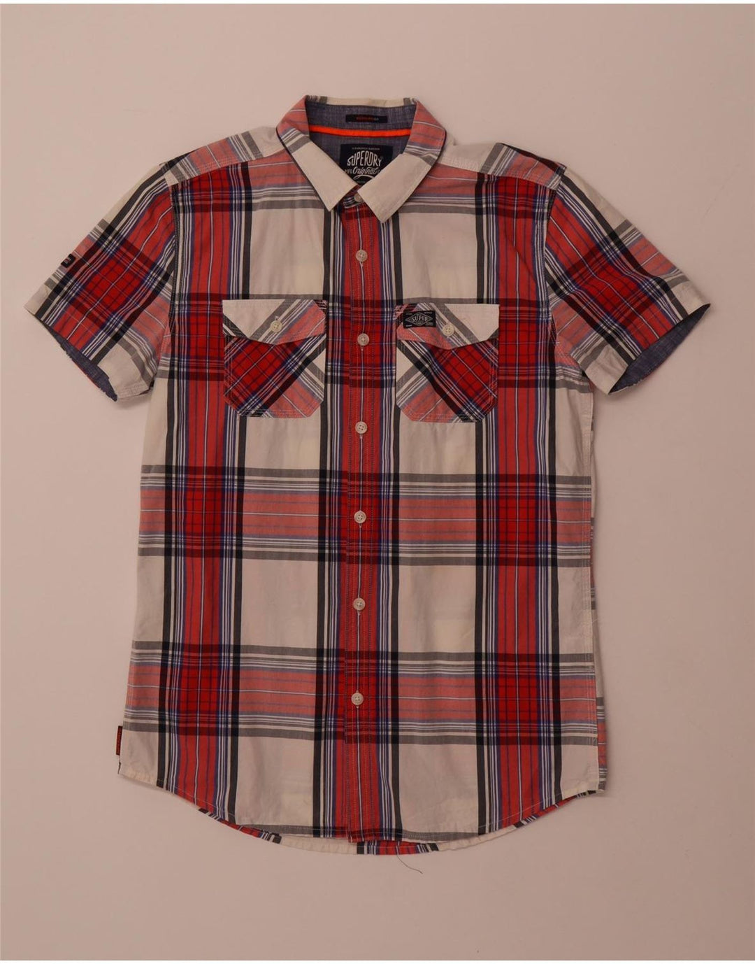 Camisa masculina SUPERDRY de manga curta com ajuste regular, algodão xadrez vermelho médio