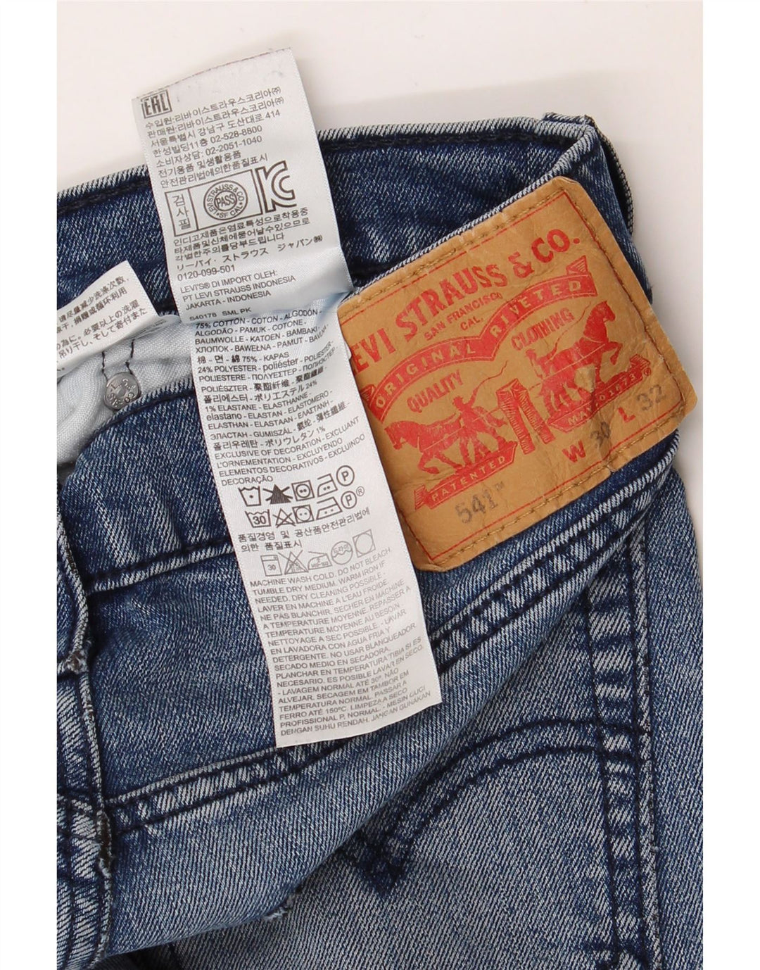 Levi's feminino 541 jeans retos W30 L32 algodão azul