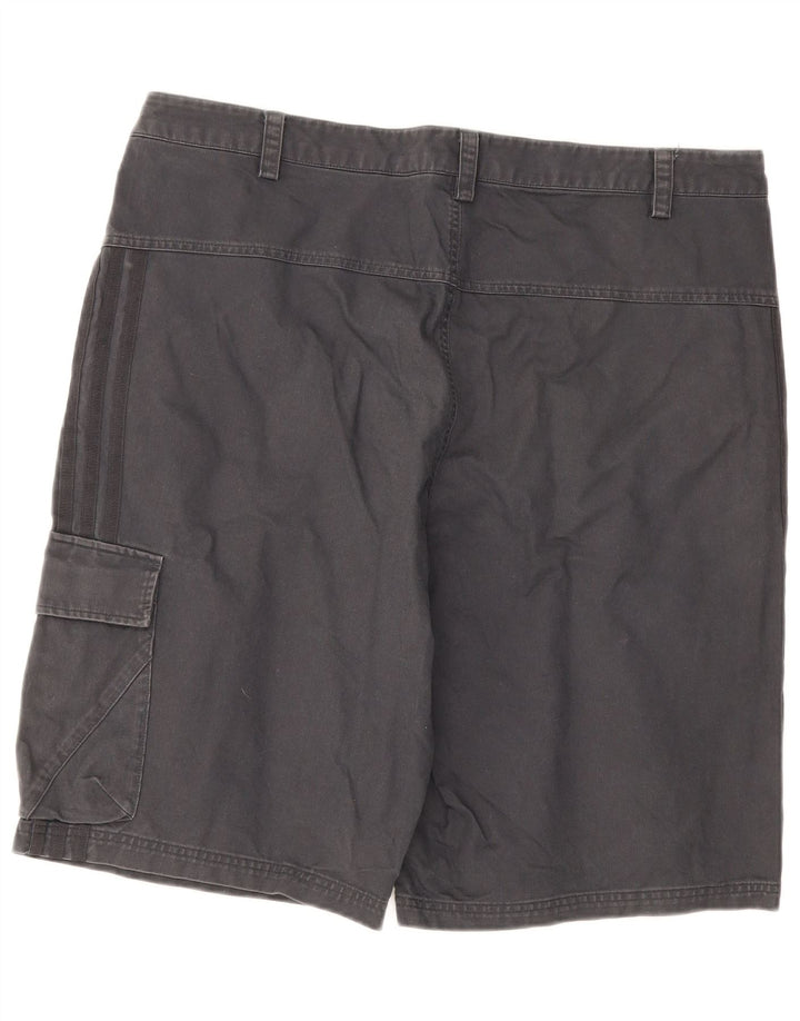 Adidas Mens Cargo Shorts XL W40 Cinza