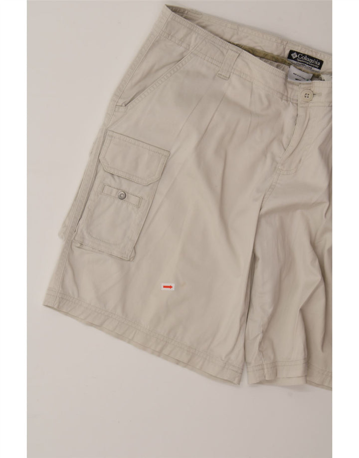 COLUMBIA Womens Cargo Shorts US 14 XL W36  Beige Cotton Vintage Columbia and Second-Hand Columbia from Messina Hembry 