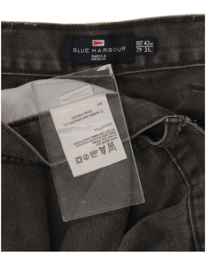 Calça jeans reta masculina Marks & Spencer Blue Harbor W42 L31 algodão cinza
