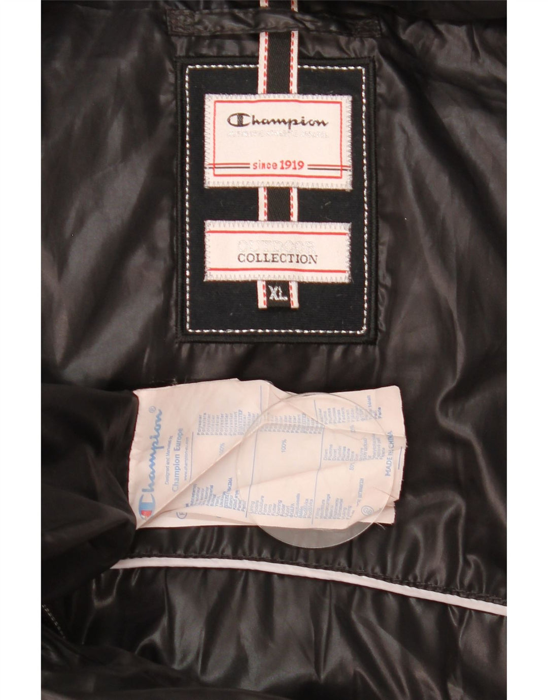 Casaco acolchoado com capuz feminino Champion UK 18 XL poliéster preto