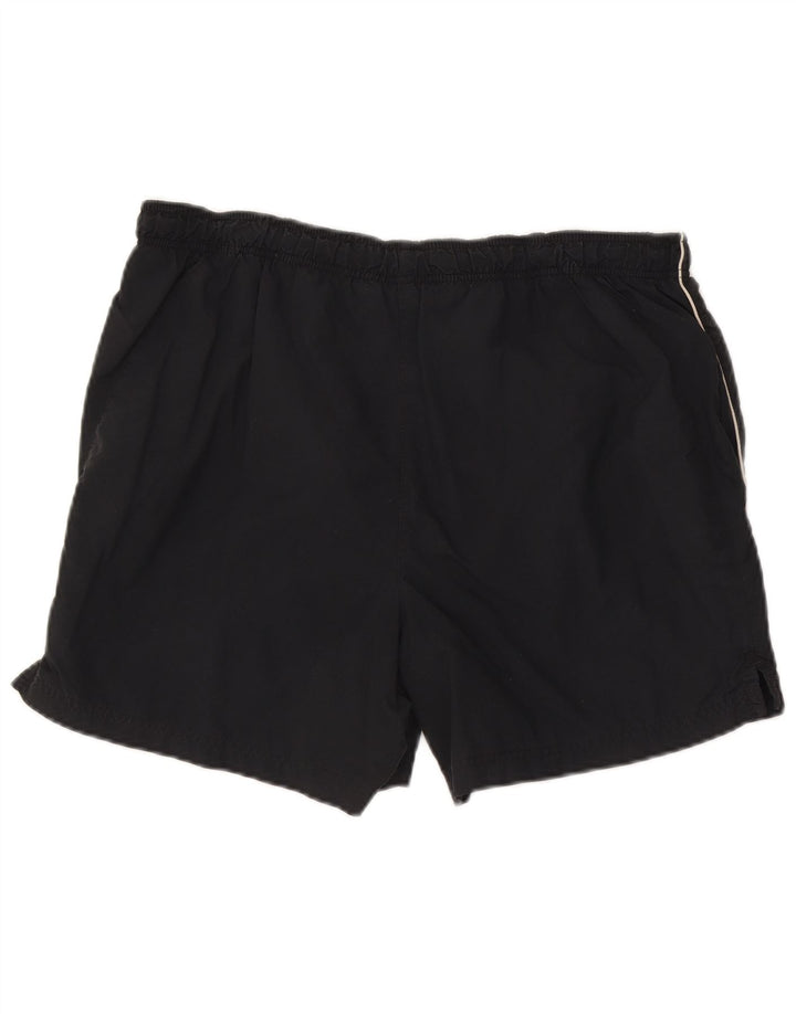 Shorts esportivos masculinos Nike grandes pretos