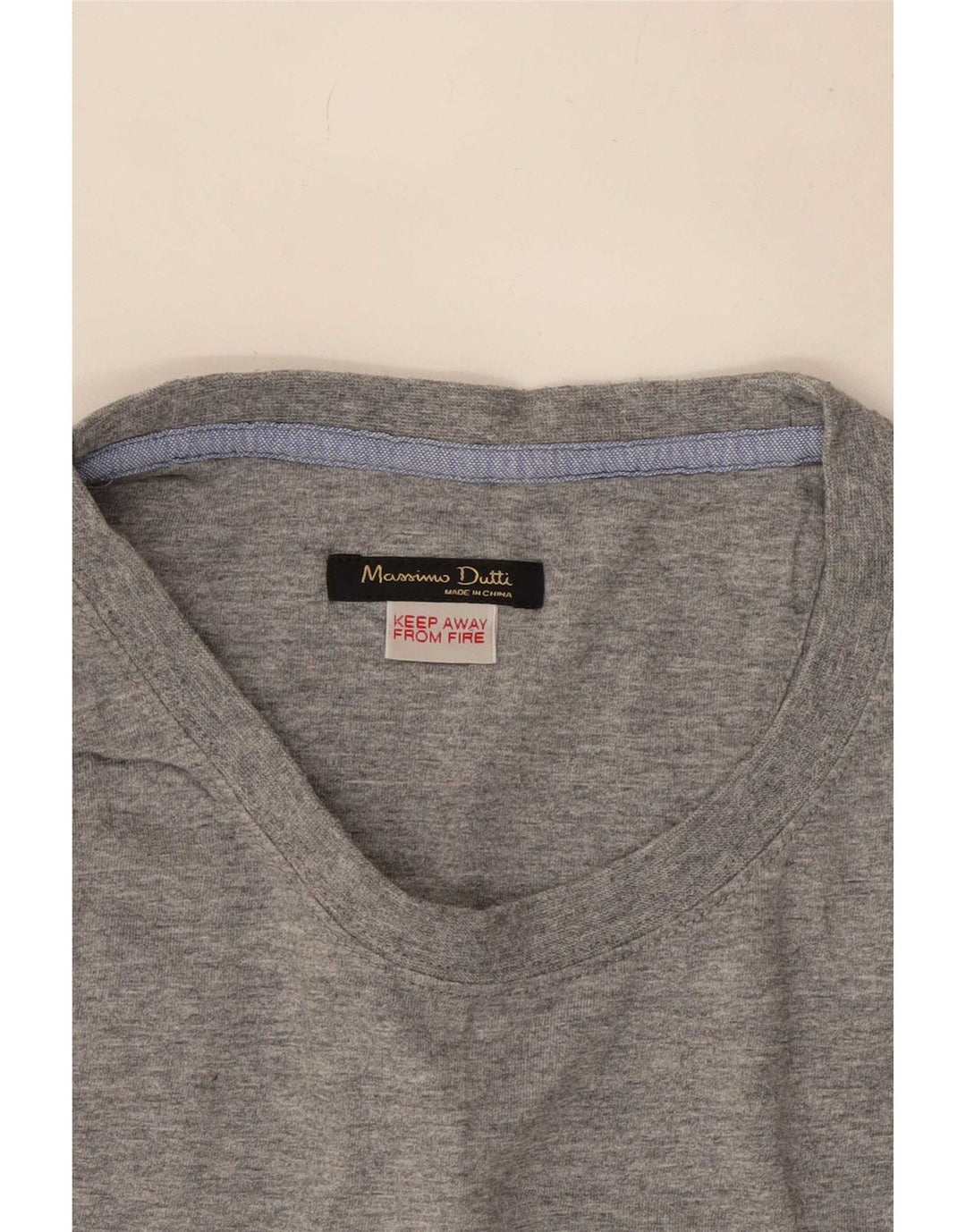 Camiseta masculina Massimo Dutti cinza médio