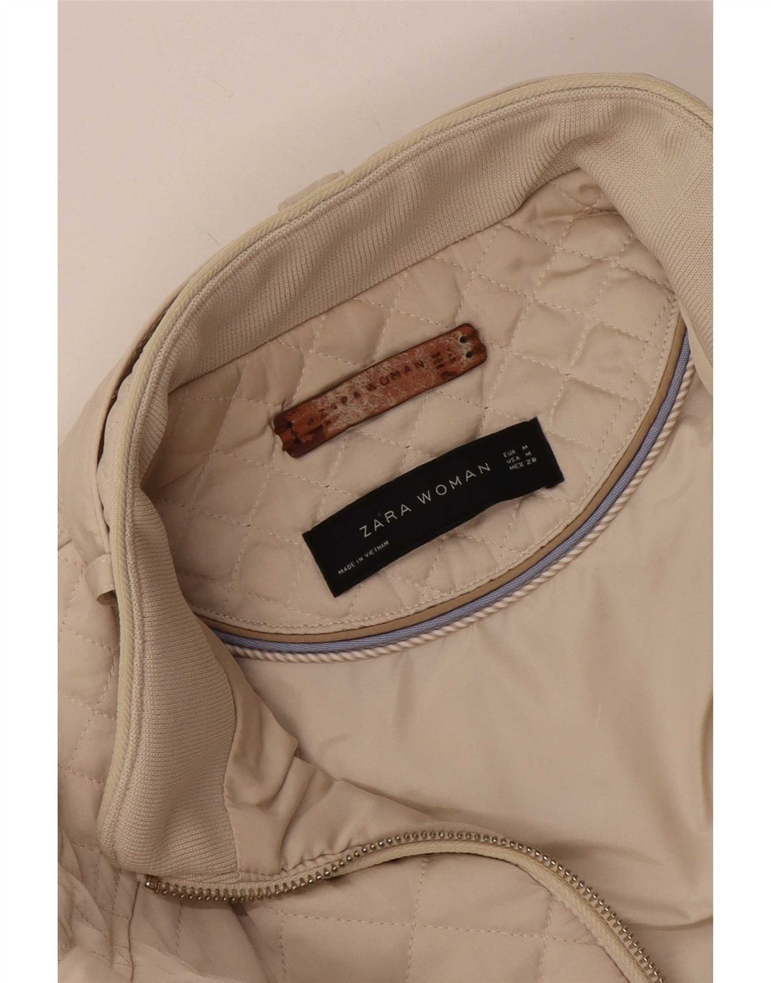 Jaqueta acolchoada feminina Zara UK 12 médio off white