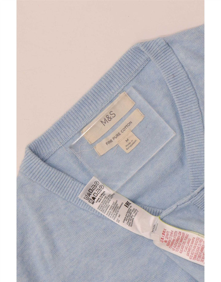 Suéter masculino Marks & Spencer com decote em V de algodão azul médio