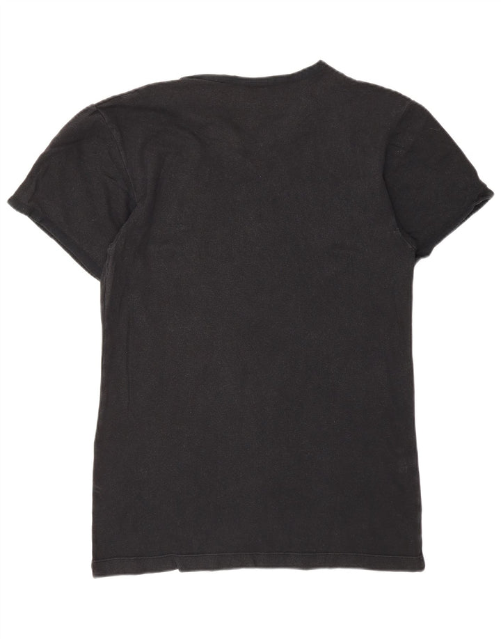 Camiseta masculina FILA preta pequena
