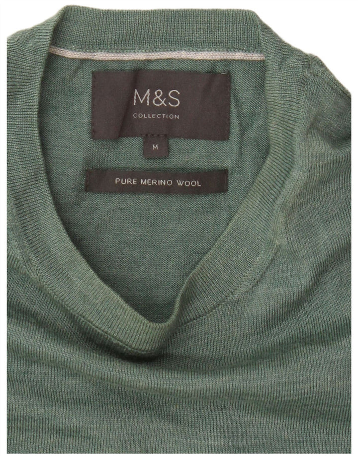 Suéter masculino Marks & Spencer com gola redonda, lã merino verde médio