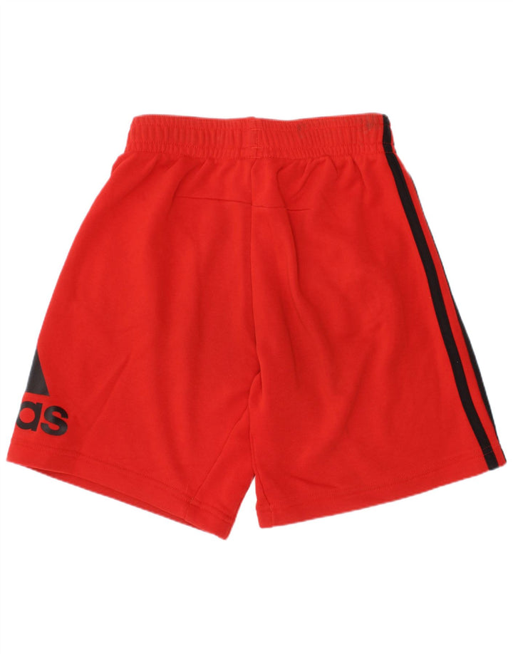 Shorts esportivos gráficos Adidas Boys 9-10 anos vermelho
