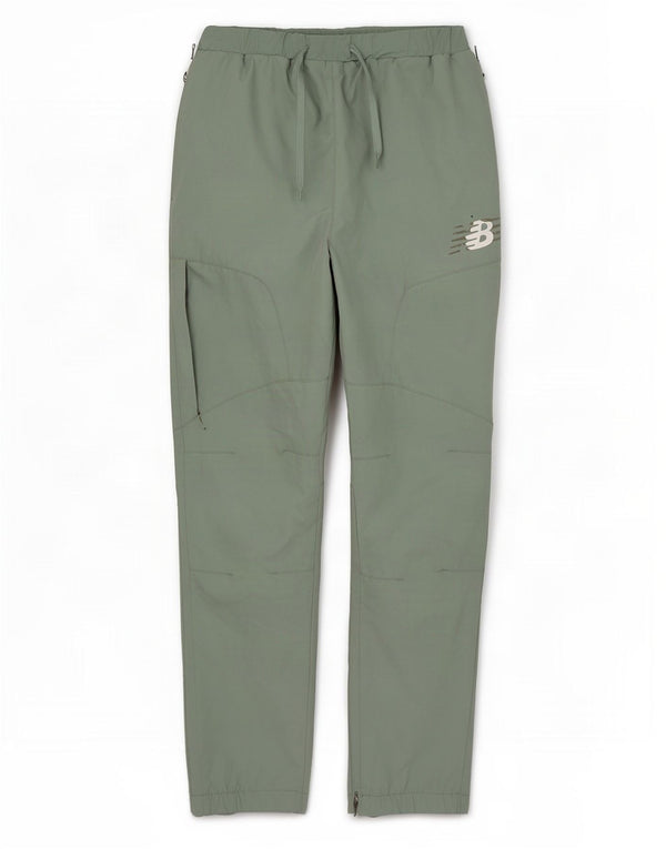 Calça de treino masculina New Balance Cargo poliéster verde médio