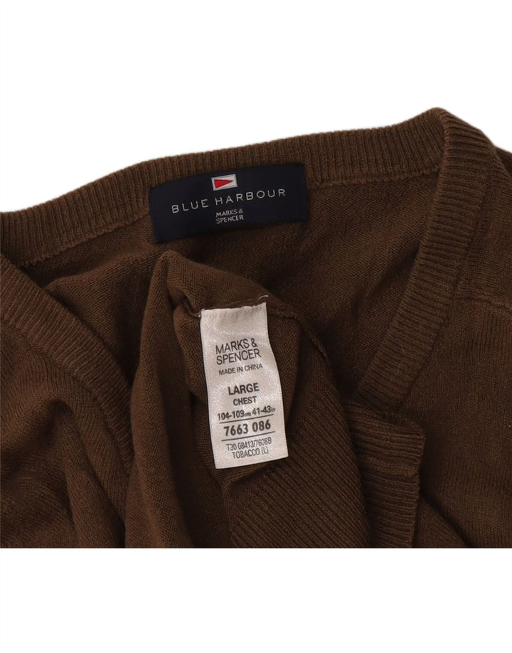 Suéter masculino Marks & Spencer Blue Harbor com decote em V grande acrílico marrom