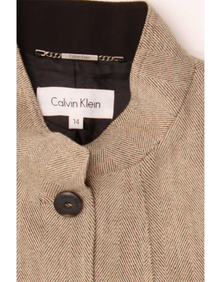 Jaqueta blazer feminina Calvin Klein com 5 botões EUA 14 XL bege espinha de peixe rayon