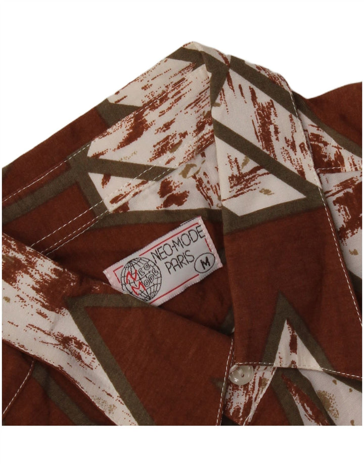 Camisa masculina vintage média marrom geométrica