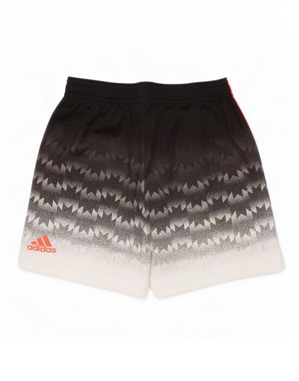 Shorts esportivos Adidas Boys Manchester United 5-6 anos pretos geométricos