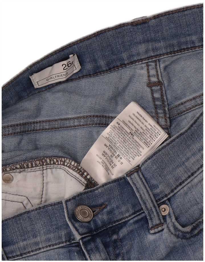 Jeans feminino Gap Girlfriend Slim W26 L29 algodão azul
