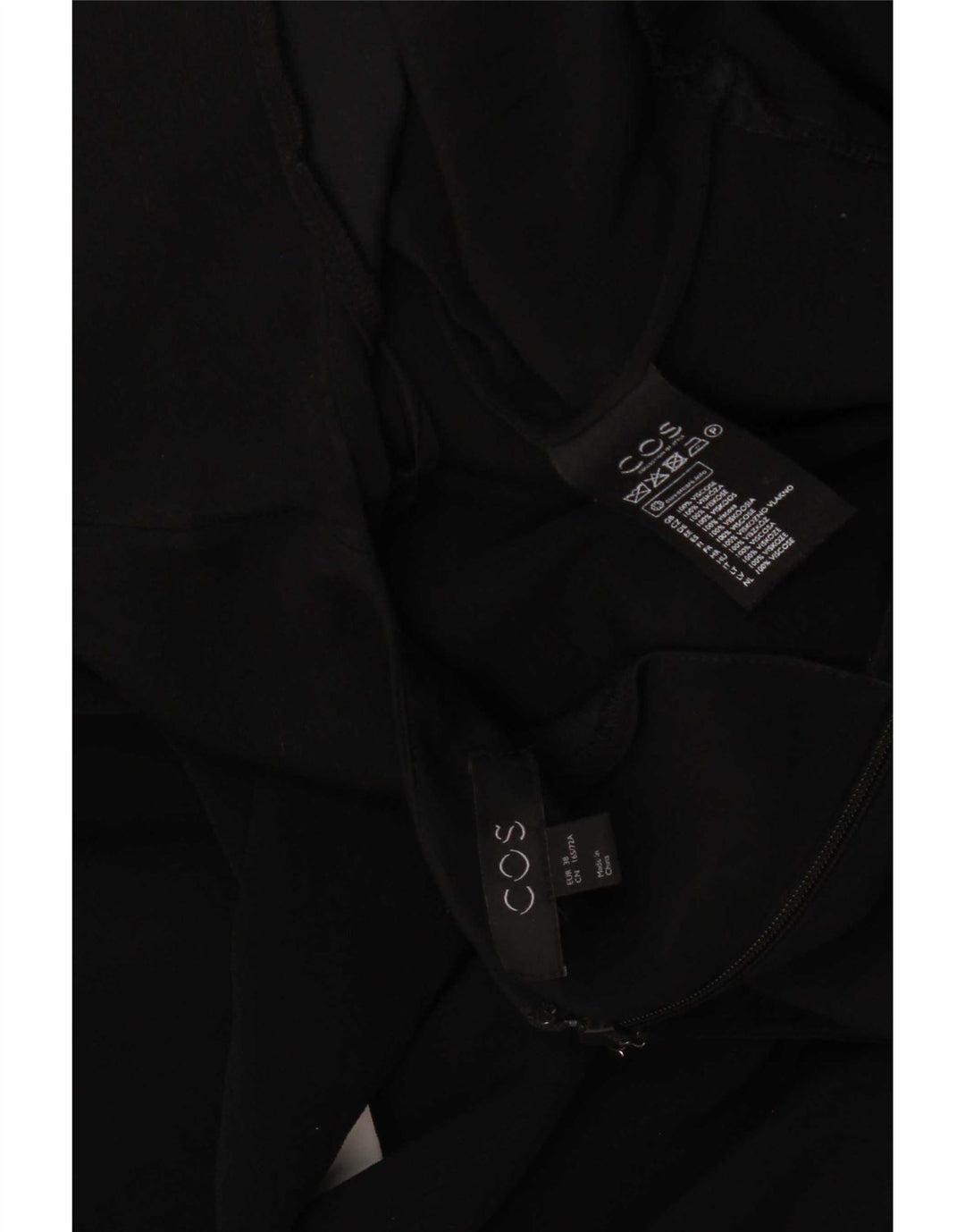 Macacão feminino Cos EU 38 viscose preta média