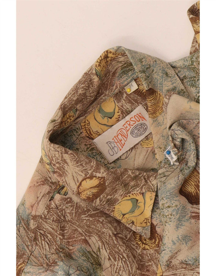 Camisa masculina vintage de manga curta com borboleta média multicolorida