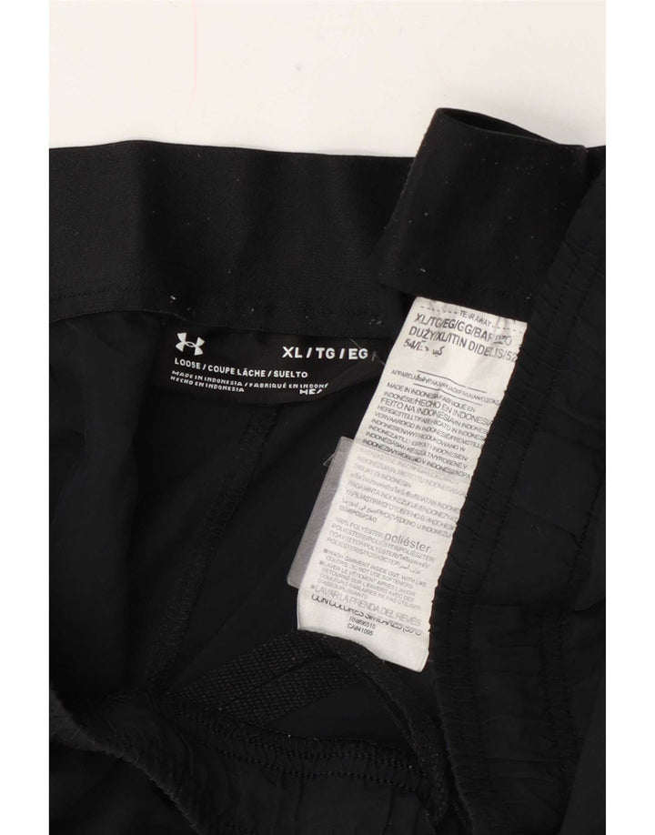 Shorts esportivos regulares masculinos Under Armour XL poliéster preto