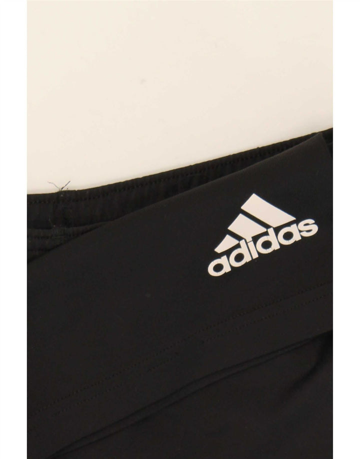 Shorts esportivos masculinos Adidas pequenos pretos