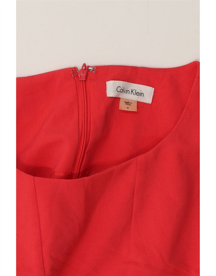 Vestido feminino Calvin Klein sem mangas evasê US 6 médio vermelho colorblock