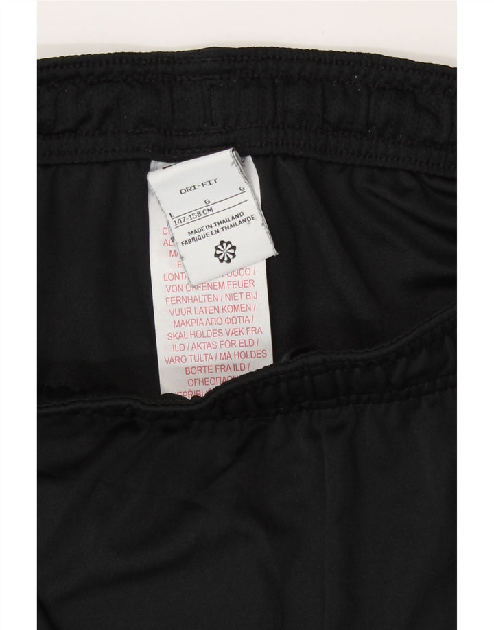 Shorts esportivos gráficos Nike Boys 12-13 anos, grandes, pretos, poliéster