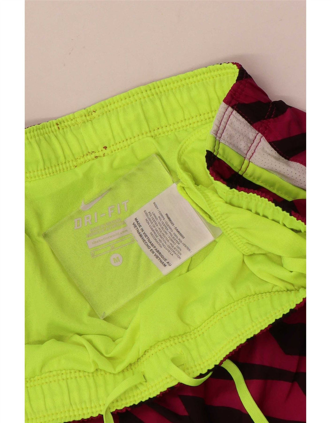 Shorts esportivos femininos Nike Dri Fit UK 14 poliéster listrado rosa médio