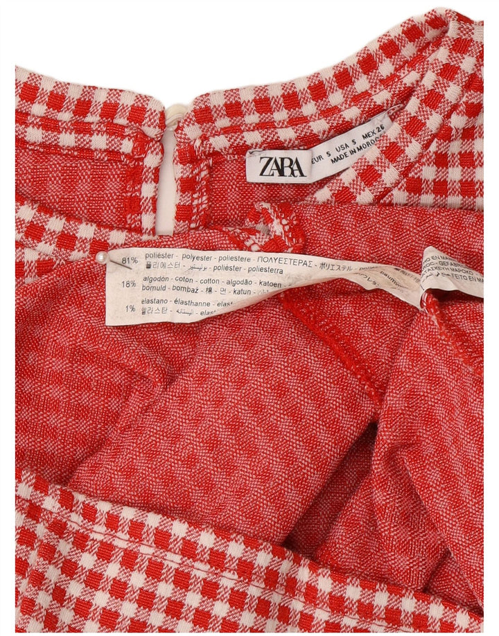 Vestido feminino Zara A-Line UK 8 pequeno poliéster vermelho guingão