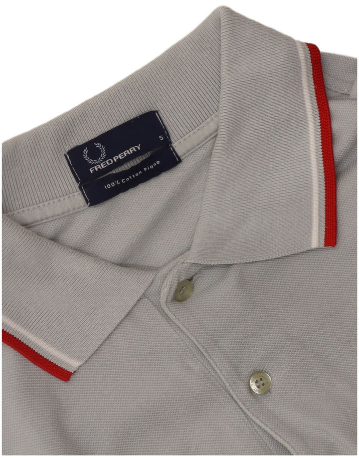 Camisa polo masculina Fred Perry pequena cinza algodão