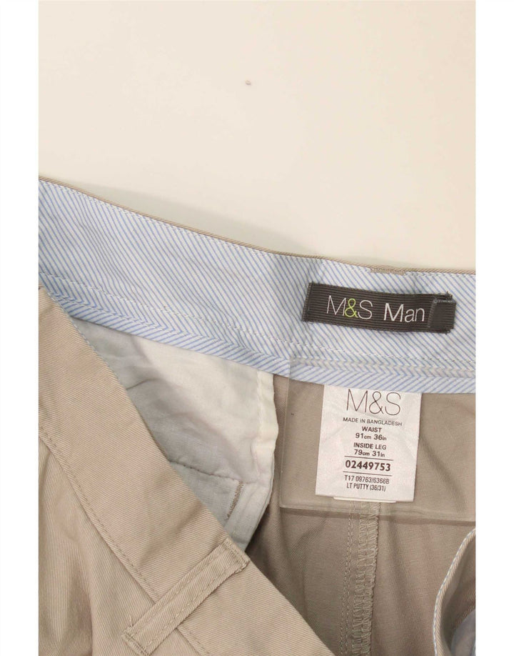 Calça chino reta masculina Marks & Spencer W36 L31 poliéster cinza