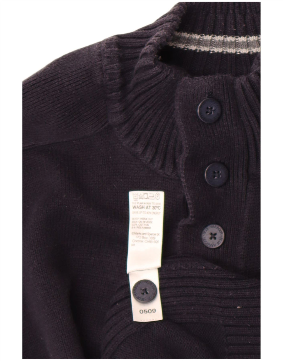 Suéter masculino Marks & Spencer com gola redonda e botão grande azul marinho