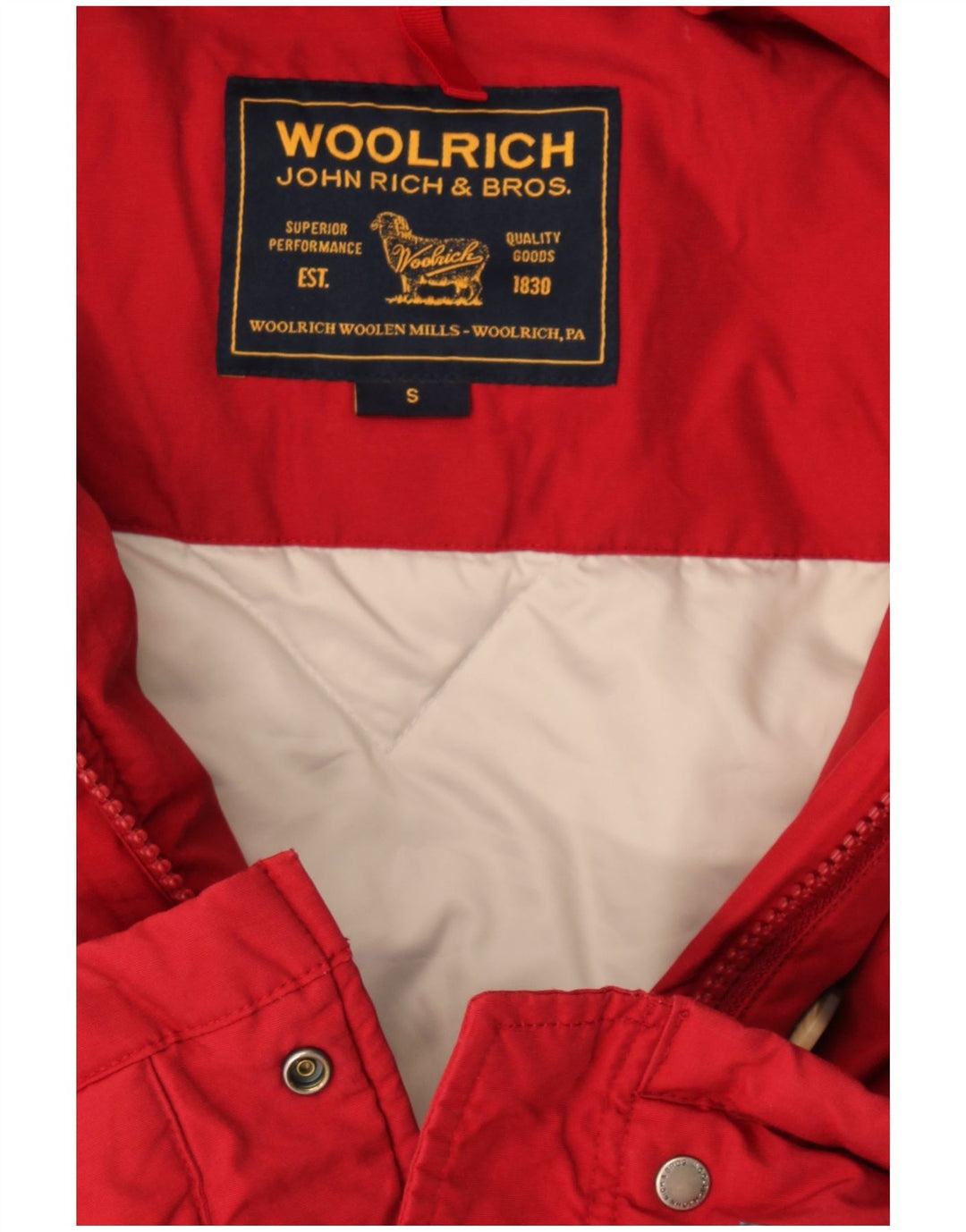 Casaco acolchoado grande com capuz feminino Woolrich Reino Unido 10 pequeno Borgonha