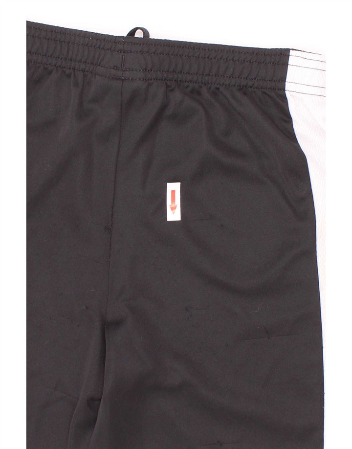 Shorts esportivos Nike Boys Dri Fit 8-9 anos pequenos pretos em bloco colorido de poliéster