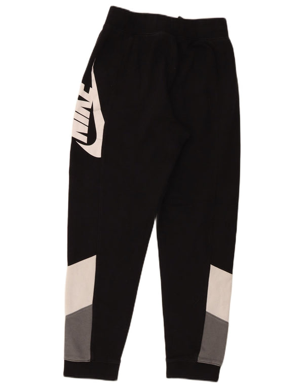 Calça de treino Nike Boys Graphic Joggers 13-14 anos XL preto